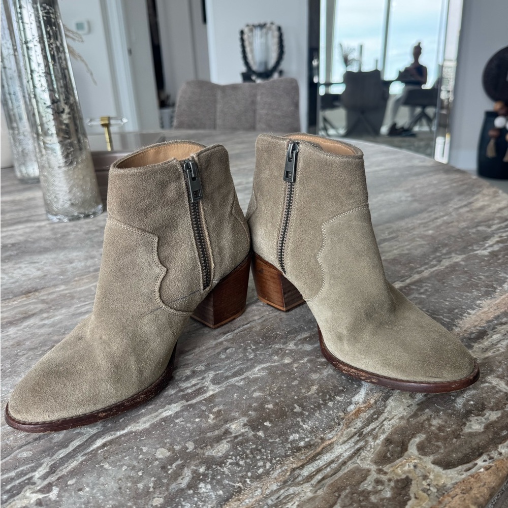 Zadig & Voltaire Taupe Suede Ankle Boots